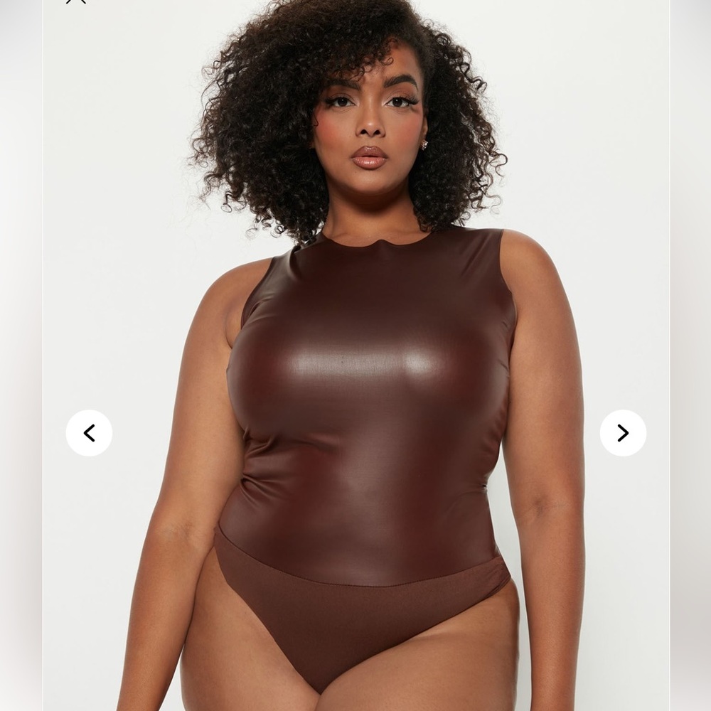 Brown Sleeveless bodysuit 🫶🏾
